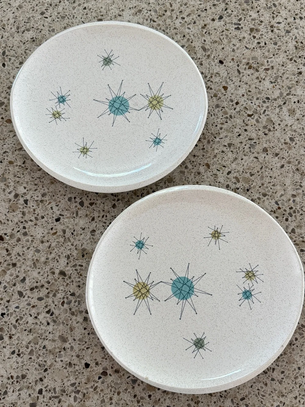**RARE Franciscan Starburst set of two Luncheon Plates 9.5